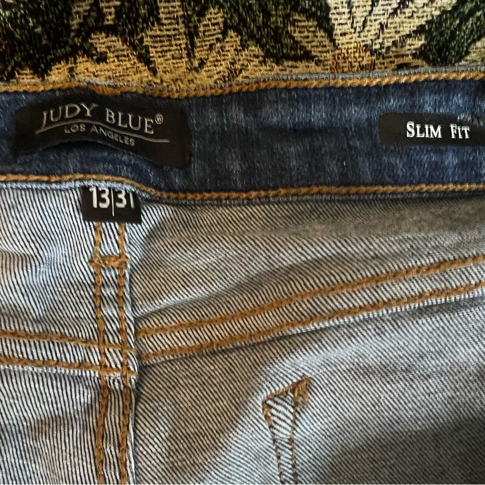Women’s Judy Blue slim fit